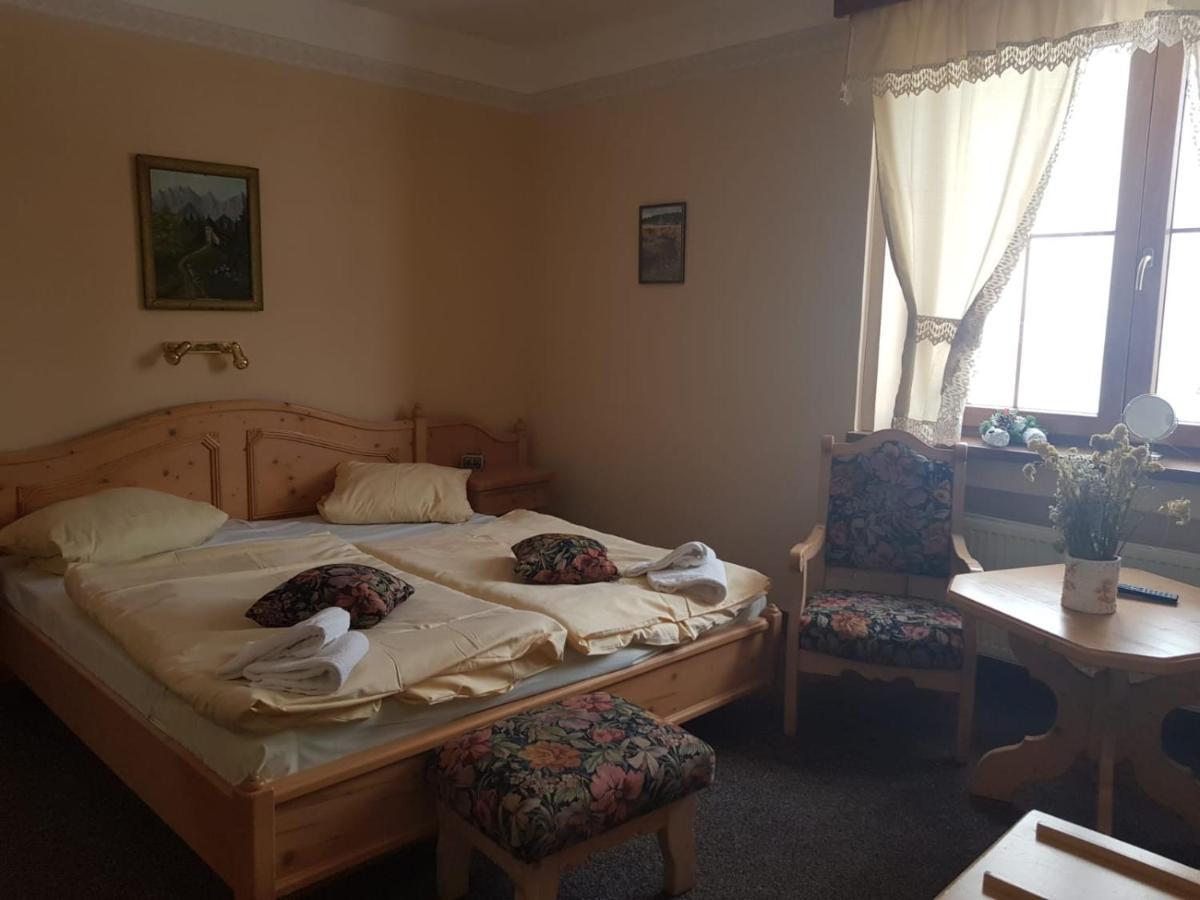 יאסימוב Hotel Pam מראה חיצוני תמונה