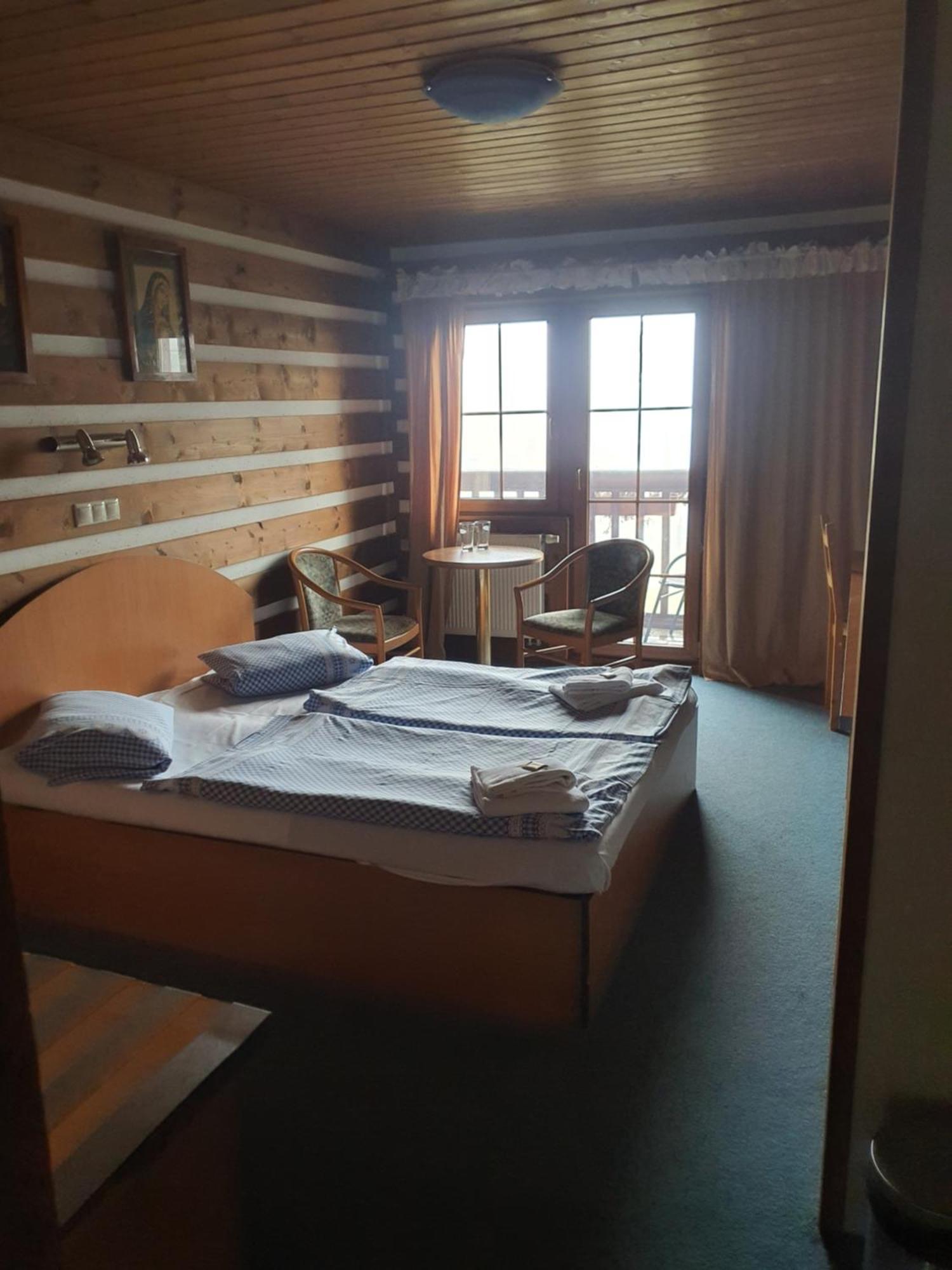 יאסימוב Hotel Pam חדר תמונה